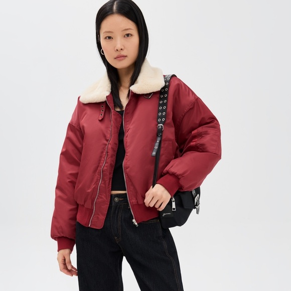 Lioness Burgundy Bomber Jacket with Cream Collar - Picture 4 of 6